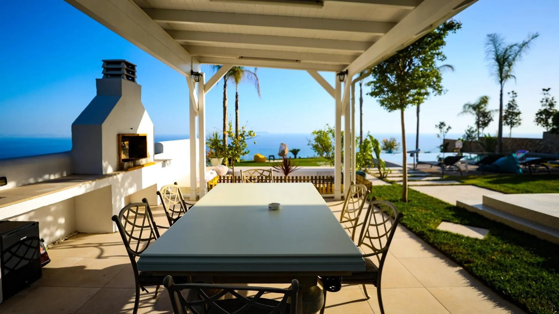 Villa White Pearl Palasë